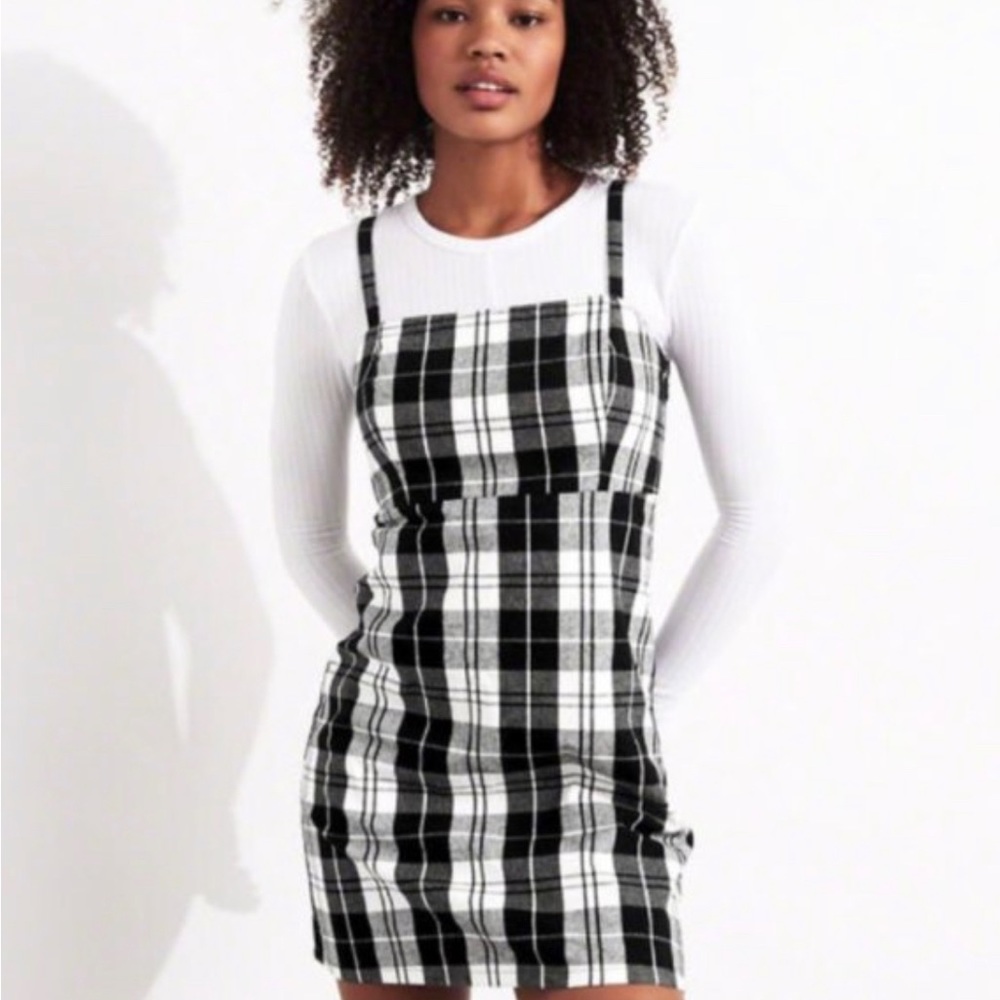 Hollister Black and White Plaid Mini Dress Size Small